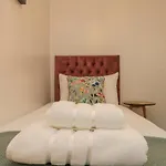 Little Nest *